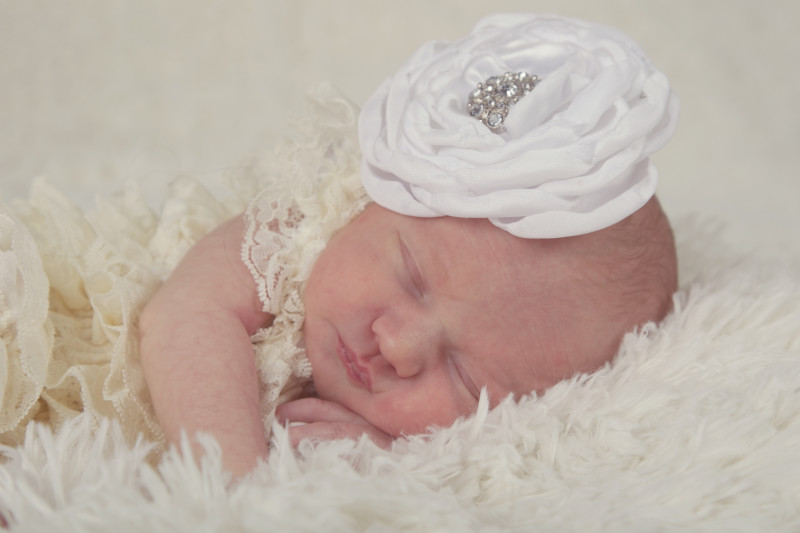 buffalo-newborn-photography-newborn-girl.jpg