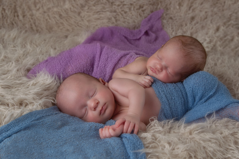 buffalo-newborn-photography-newborn-set-of-twins.jpg