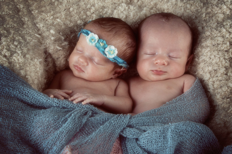 buffalo-newborn-photography-newborn-twins.jpg