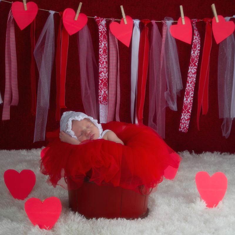 buffalo-newborn-photography-valentine-love.jpg