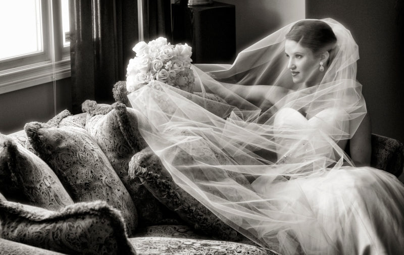 Bride-portraits-at-home4